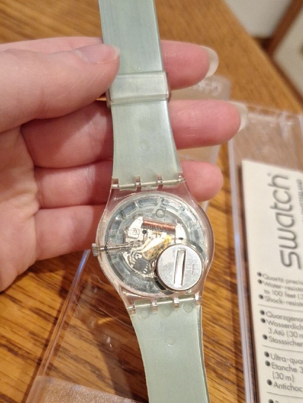 Swatch 1993 "Tisane" Swiss Quartz Watch - Picture 8 of 12